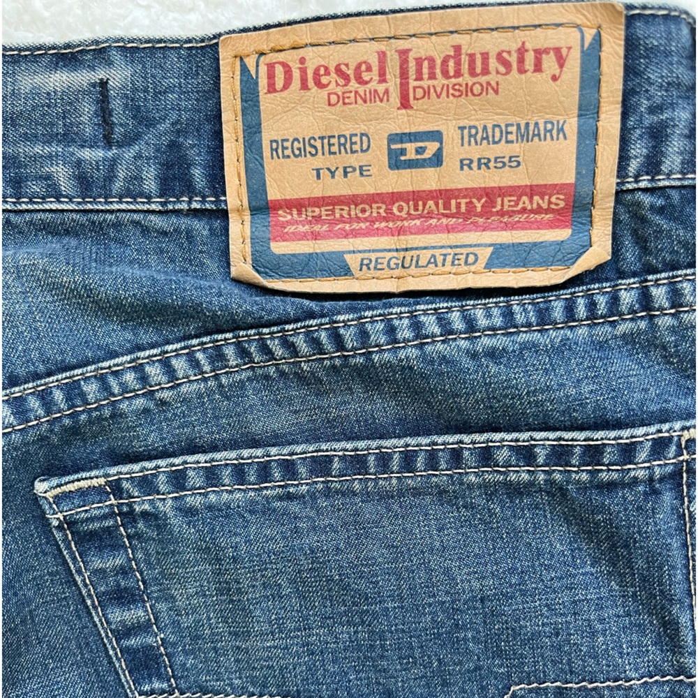 Mens Diesel Industry Blue Denim Jeans Medium Wash Size 32x28.5 - Picture 9 of 12